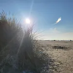 Norderny Direkt Am Deich, Fledderweg 8 In Norddeich Норден